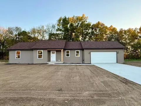 3212 Signal Pt, Allegan, MI 49010