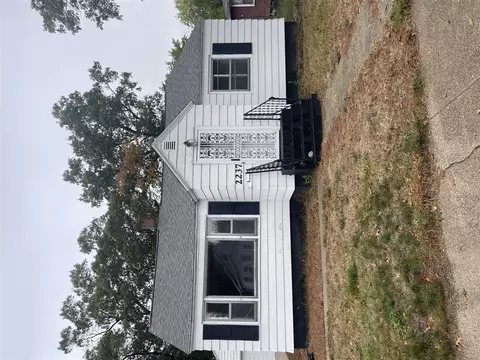 2237 Wood, Muskegon, MI 49444