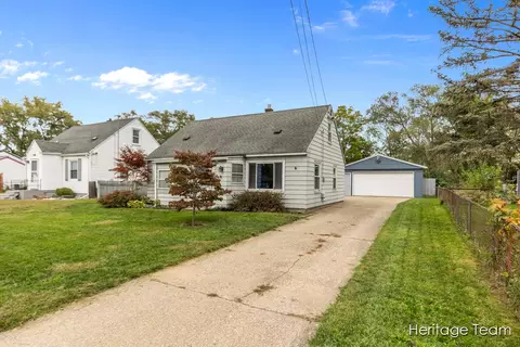 4320 Thorndyke, Grand Rapids, MI 49548