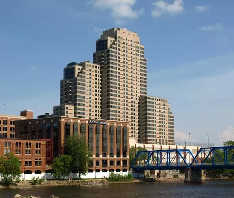 33 Campau #2704, Grand Rapids, MI 49503