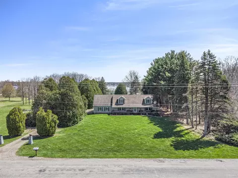 117 Ridge, Quincy, MI 49082