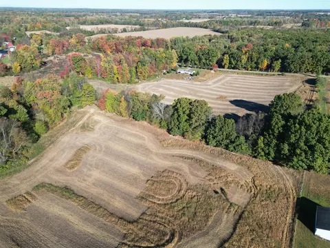 F, Marshall, MI 49068 photo 19