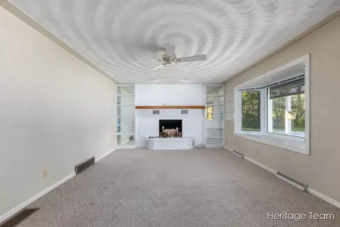 161 13th, Plainwell, MI 49080 photo 6