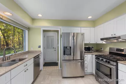 161 13th, Plainwell, MI 49080 photo 12