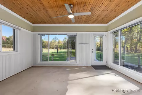 161 13th, Plainwell, MI 49080 photo 11