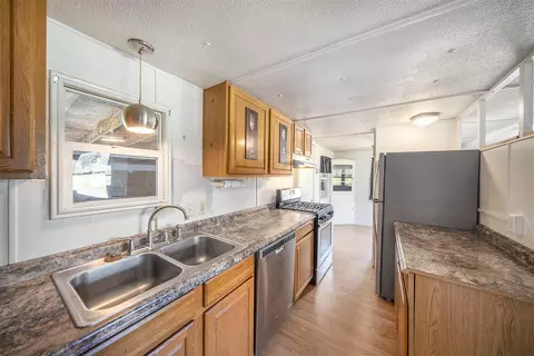 Kitchen - 2410 Shirley, Jackson, MI 49202 photo 1 of 2