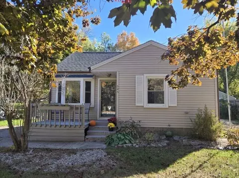 545 W Main, Manchester, MI 48158