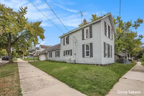 1922 Coit, Grand Rapids, MI 49505