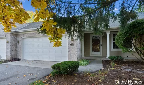 4330 Aspen Trl, Grand Rapids, MI 49546
