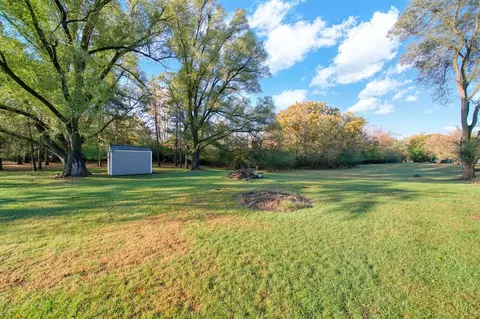 Exterior - 3751 Harshbarger, Jackson, MI 49203 photo 6 of 7