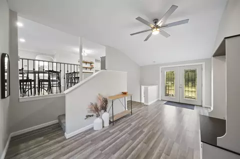 Entry Way - 3751 Harshbarger, Jackson, MI 49203 photo 1 of 1