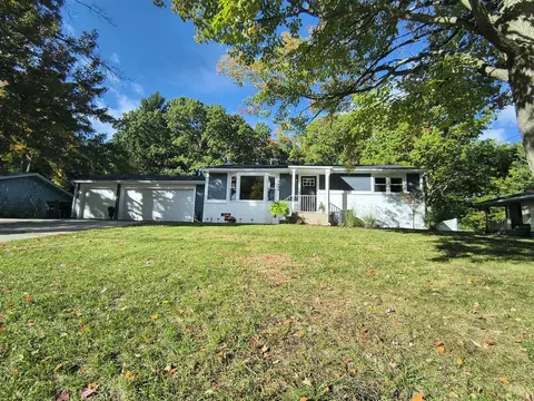3465 Rood, Norton Shores, MI 49444