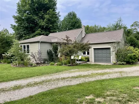 23700 72nd, South Haven, MI 49090