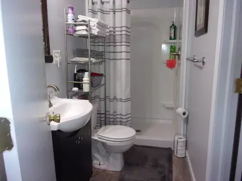 Bath - 7337 Union, Adrian, MI 49221 photo 1 of 3