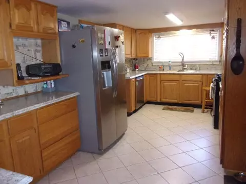 Kitchen - 7337 Union, Adrian, MI 49221 photo 1 of 3
