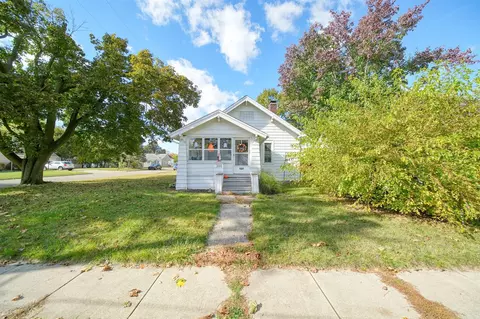 200 N Thompson, Jackson, MI 49202