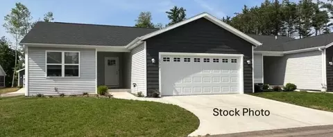 725 Heritage Woods, Paw Paw, MI 49079