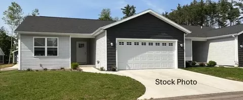 723 Heritage Woods, Paw Paw, MI 49079