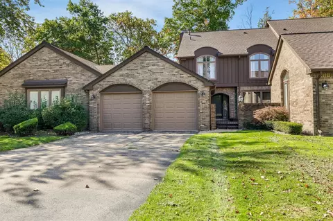 30915 Timberbrook, Bingham Farms, MI 48025