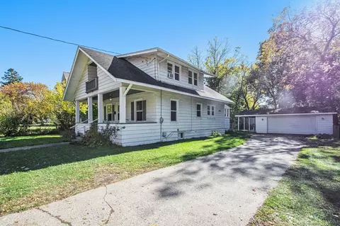 703 Main, Dowagiac, MI 49047