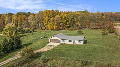 38648 24th, Gobles, MI 49055