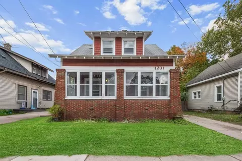 1231 Boston, Grand Rapids, MI 49507