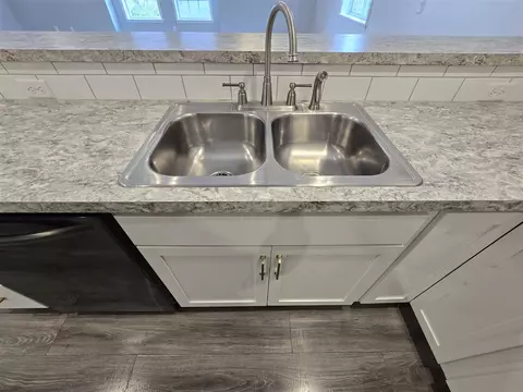 Kitchen - 1153 Spruce Pointe Dr, Whitehall, MI 49461 photo 2 of 3
