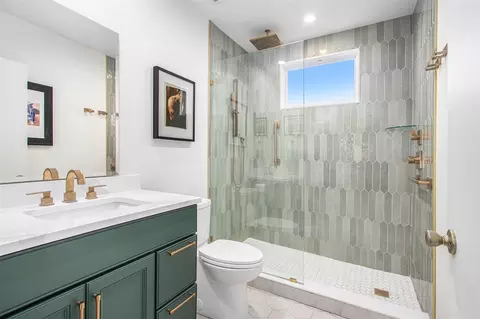Bath - 114 Sycamore, Three Oaks, MI 49128 photo 1 of 1