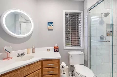 Bath - 575 Rushing, Plainwell, MI 49080 photo 6 of 7