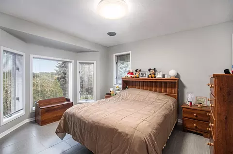 Bedroom - 575 Rushing, Plainwell, MI 49080 photo 2 of 2