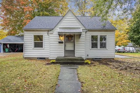 206 1st, Sturgis, MI 49091