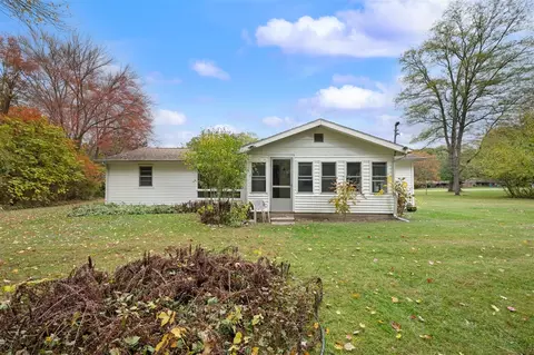 Exterior - 210 Beeson, Niles, MI 49120 photo 8 of 14