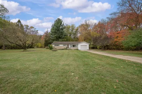Exterior - 210 Beeson, Niles, MI 49120 photo 3 of 14