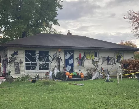 1456 Woodland, Jenison, MI 49428