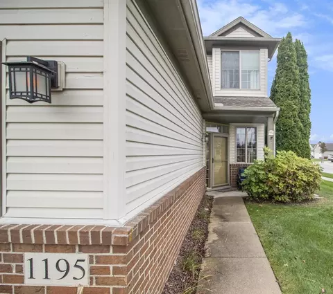 Exterior - 1195 Wright, Milan, MI 48160 photo 3 of 9