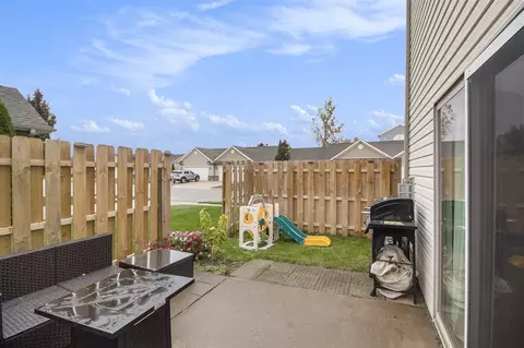 Exterior - 1195 Wright, Milan, MI 48160 photo 6 of 9