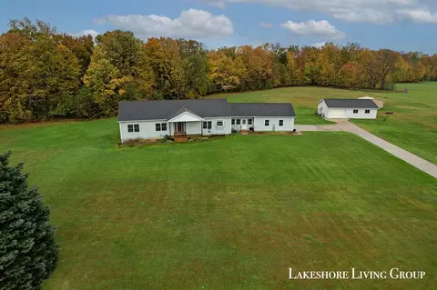 60599 24th, Bangor, MI 49013
