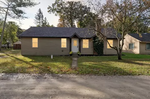4744 Midland, Pinckney, MI 48169