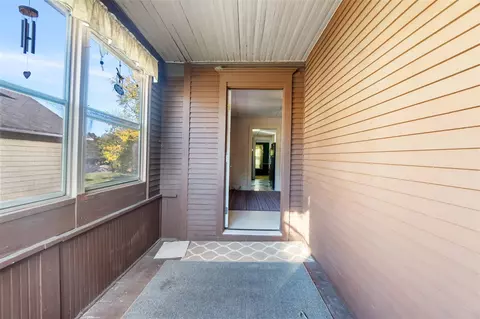Exterior - 1217 First, Jackson, MI 49203 photo 1 of 6