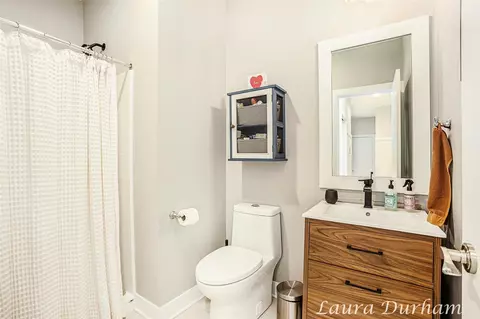 Bath - 408 Park, Douglas, MI 49406 photo 2 of 3
