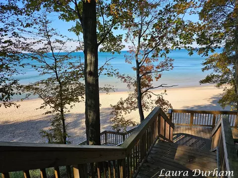 View/Area - 408 Park, Douglas, MI 49406 photo 3 of 4