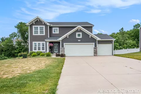 679 Sun Stone, Byron Center, MI 49315