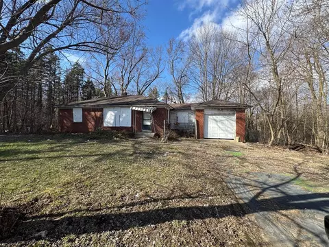 1689 60th, Kentwood, MI 49508