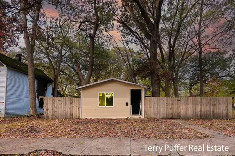 2521 Sanford, Muskegon Heights, MI 49444