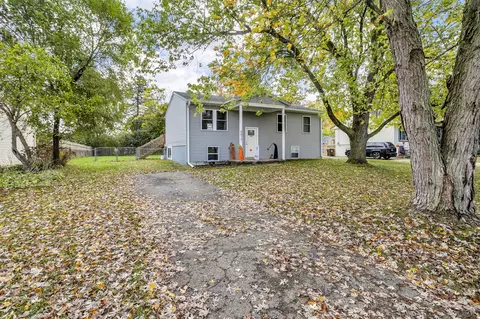 4017 Cash, Jackson, MI 49201