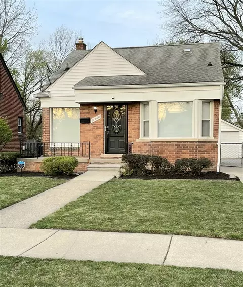 11768 Hazelton, Redford, MI 48239