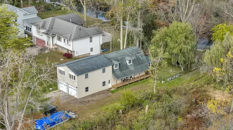 10300 Rexford, Grass Lake, MI 49240