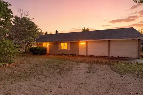 33649 Washington, Niles, MI 49120