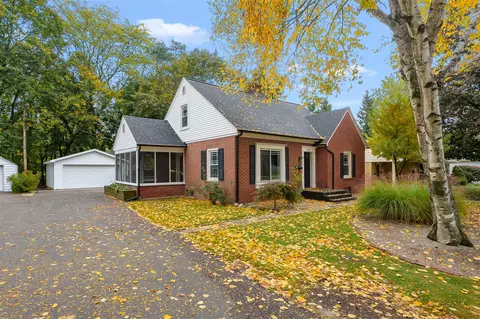 224 W Westwood, Kalamazoo, MI 49006