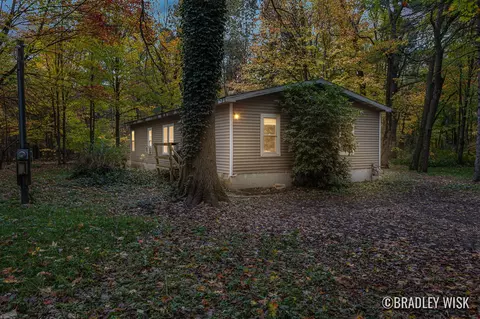 13271 Stanton, West Olive, MI 49460